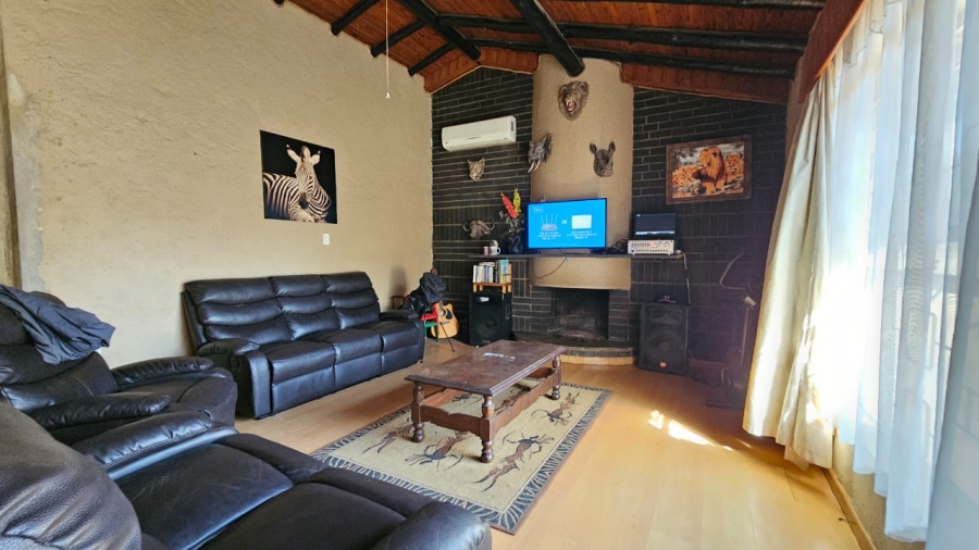 3 Bedroom Property for Sale in Vaalpark Free State